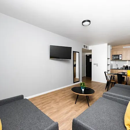 Aparthotel Staycity Near Disneyland Paris 4*