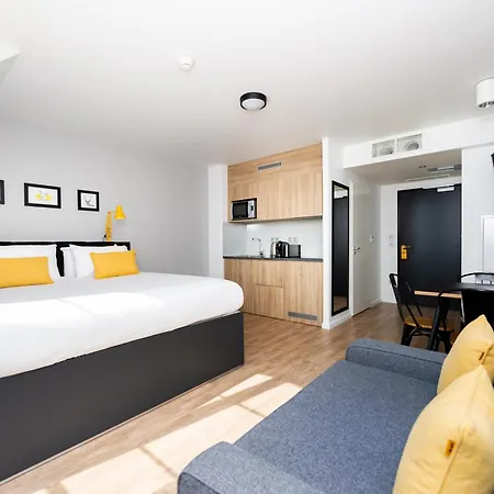 Staycity Near Disneyland Paris