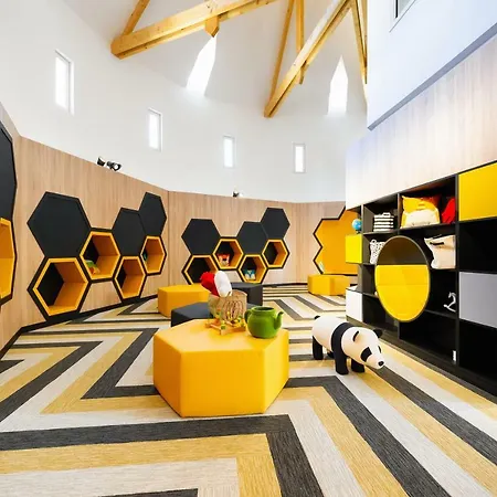 Ξενοδοχείο με διαμερίσματα Staycity Near Disneyland Paris