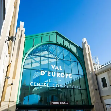 Staycity Near Disneyland Paris Aparthotel
