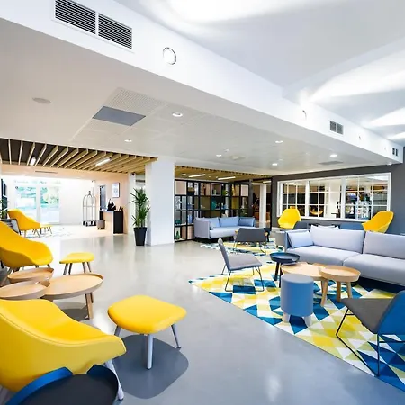 Staycity Near Disneyland Paris 4* Bailly-Romainvilliers